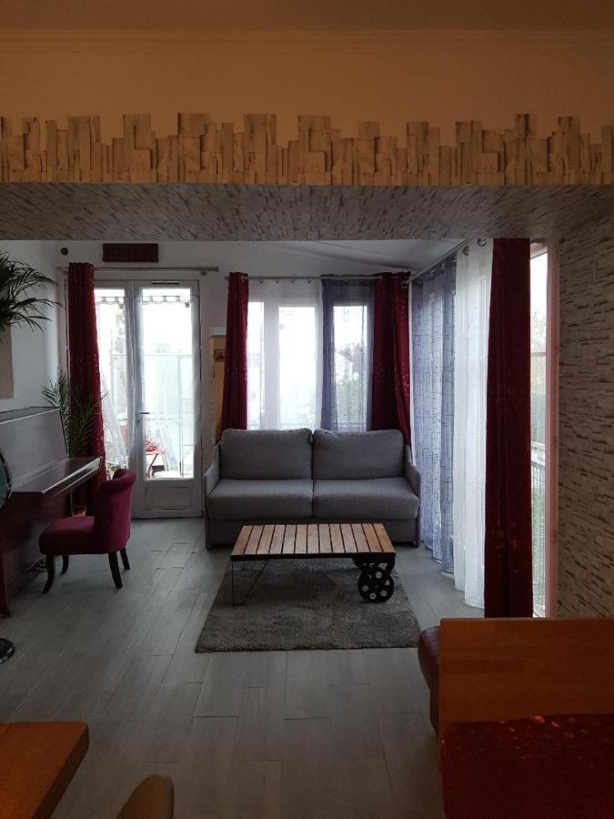 Appartement Avec Balcon Entre Paris Et Disney Torcy  Exterior foto