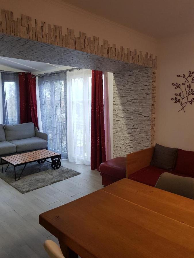 Appartement Avec Balcon Entre Paris Et Disney Torcy  Exterior foto